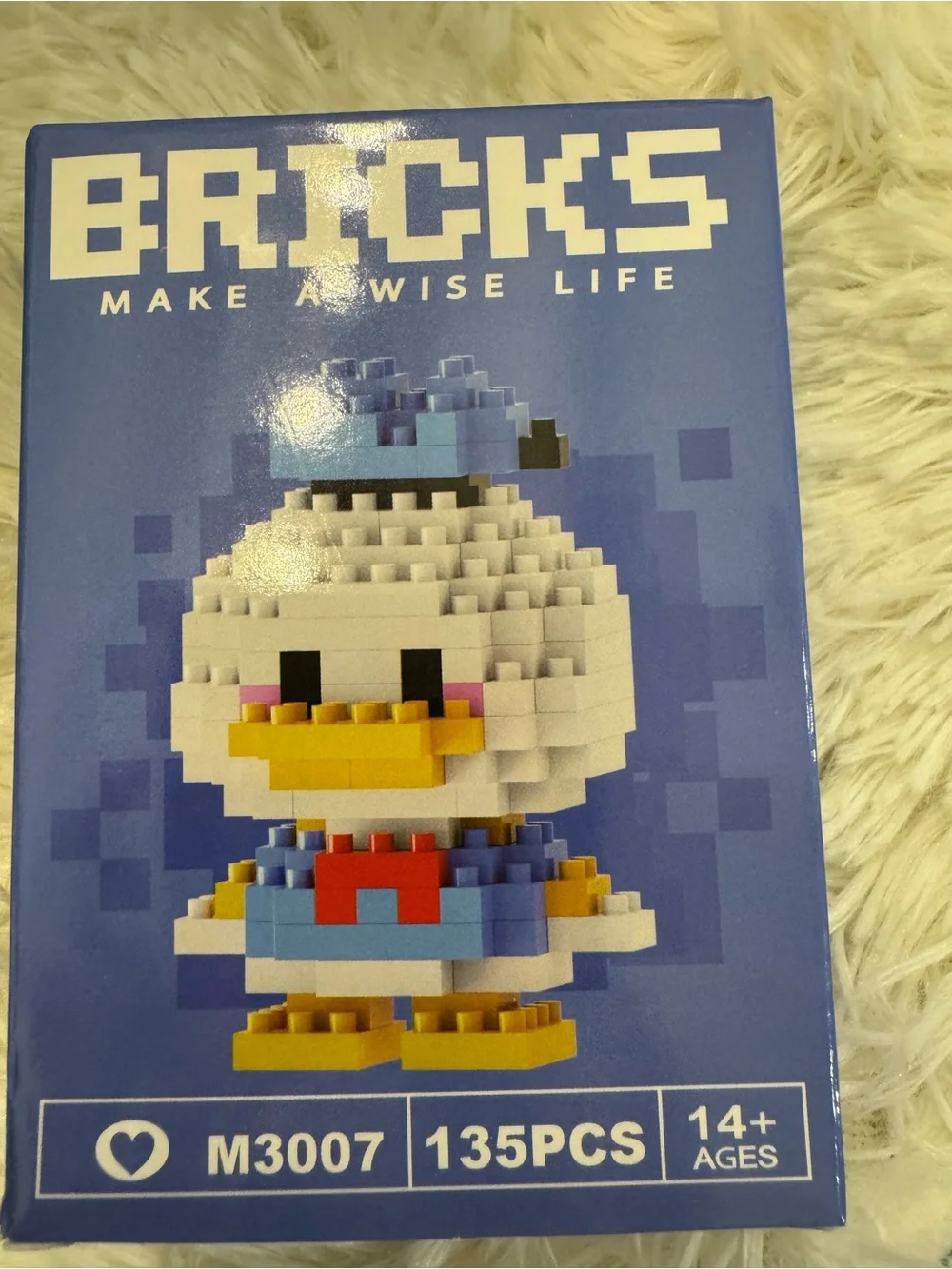 BRICKS Donald Duck Nano Building Block Set - 135 PCS